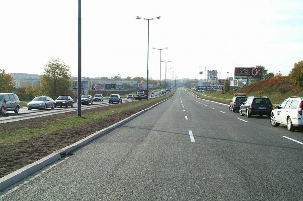 Władze miasta podkreślają, że realizacja Trasy Łagiewnickiej jest kluczowa dla wyprowadzenia ruchu tranzytowego z centrum Krakowa (fot.krakow.pl/Wiesław Majka)