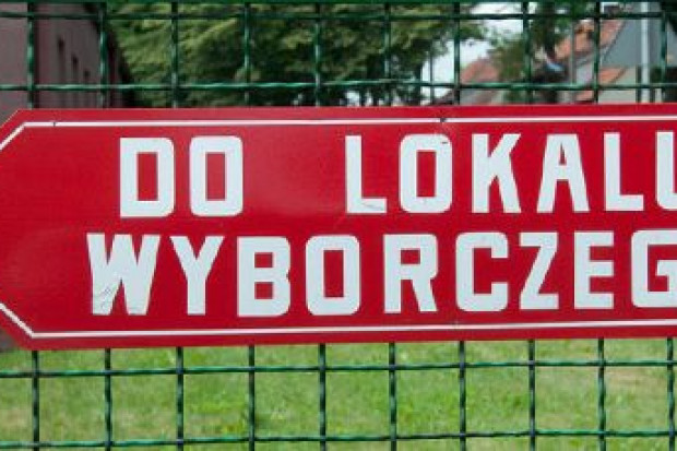 Najbliższe wybory samorządowe odbędą się jesienią 2018 roku (fot. miastoknurow.pl)