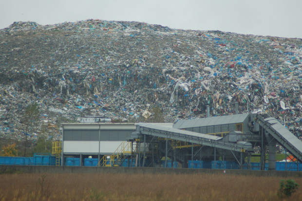W 2020 roku ilość wytworzonych odpadów komunalnych na osobę w UE wyniosła 505 kg, To o 4 kg na osobę więcej niż w 2019 roku (fot. mat. prasowe)