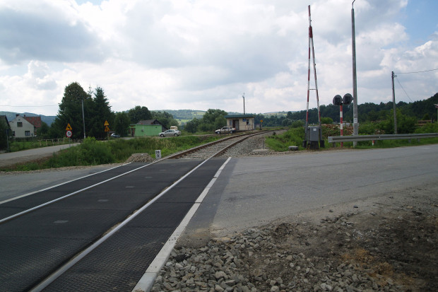 PKP PLK od kilku lat modernizują odcinki linii kolejowych prowadzących w Bieszczady (fot. PKP PLK)