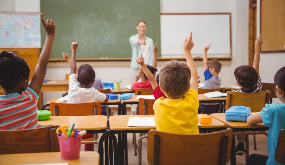 Pensum nauczycielskiego nie można podnosić bez szkody dla jakości pracy i zdrowia nauczyciela (fot. Shutterstock)