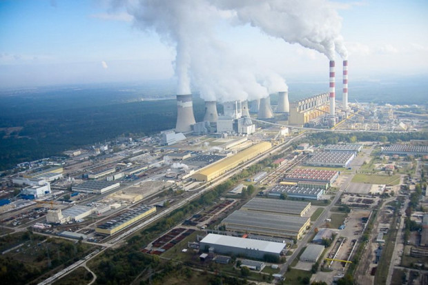 Kopalnia i Elektrownia Bełchatów wraz z PGE Górnictwo i Energetyka Konwencjonalna zatrudniają łącznie 8 tys. osób (fot. Morgre /CC BY-SA 3.0/Wikipedia)