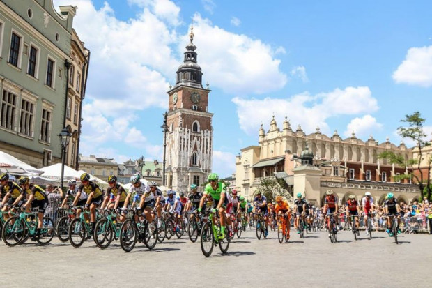 Na Rynku Głównym w Krakowie rozpocznie się 76. Tour de Pologne. (fot. Bogusław Świerzowski / krakow.pl)