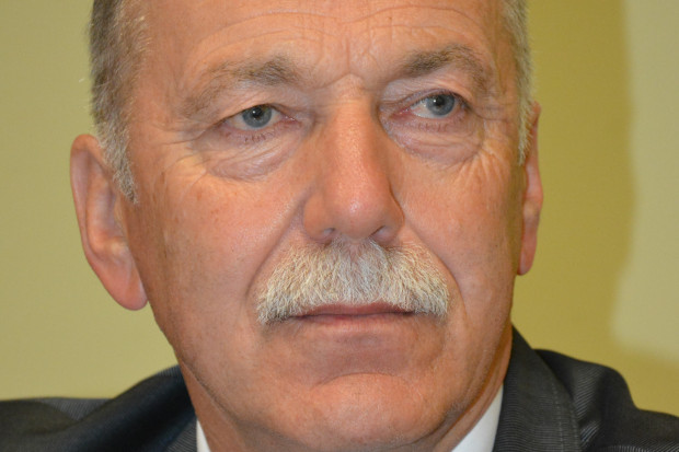 Ryszard Proksa liczy, że z nowym ministrem edukacji i nauki Przemysławem Czarnkiem uda się wiele problemów rozwiązać. Ale zastrzega -  po faktach go ocenimy. (fot. KSOiW NSZZ Solidarnośc)