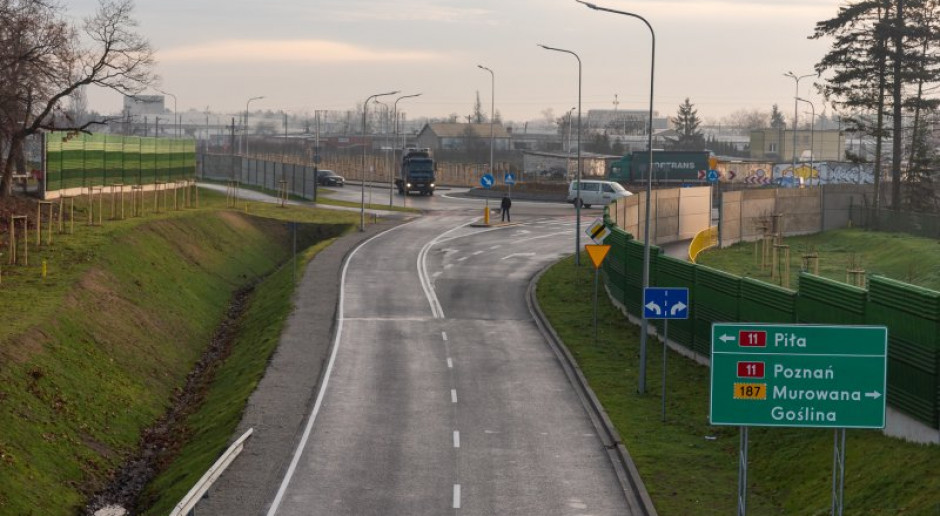 Obraz moe zawiera: 12 osb, ludzie siedz z cyklu Pierdoy o Obornikach Rajd turystyczno-krajoznawczy Poznaj pikno Warty Oborniki - Stobnica. Towarzystwo Mionikw Ziemi Obornickiej - Posty | Facebook