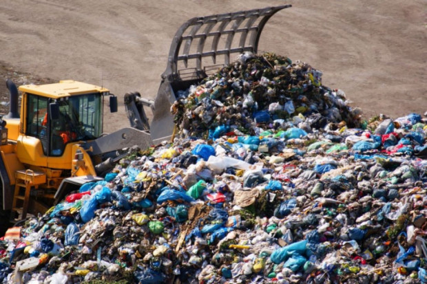 Około 400 tysięcy odpadów rocznie trafiało do Polski z innych krajów, począwszy od 2015 roku (fot. fotolia)