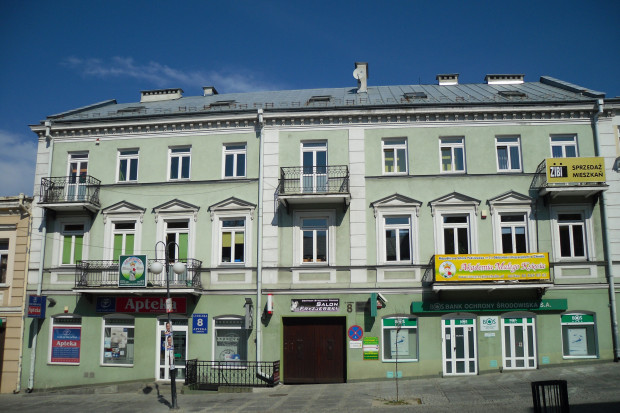 Ulgi dla przedsiębiorców, którzy zamknęli lokale lub ograniczyli działalność przyznawano m.in. w Chełmie (fot. wikicommons Jasny63)