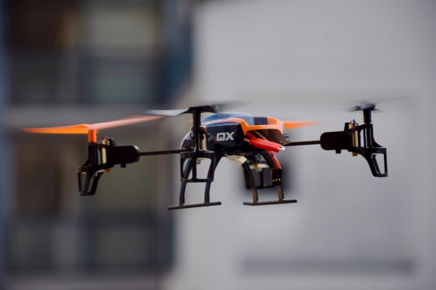 Samorządowcy sięgają po drony, by walczyć z koronawirusem (Fot. Pixabay)