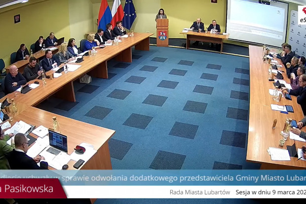 Wciąż nie wiadomo, czy i kiedy odbędzie się referendum w sprawie odwołania Rady Miasta Lubartowa (fot. Miasto Lubartów Youtube)
