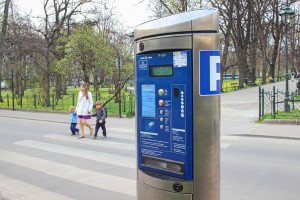 Szykują się zmiany w strefach parkowania w Krakowie. Będzie drożej