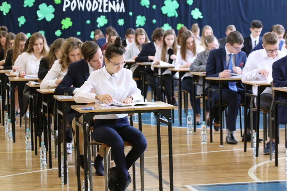 Informacja o sposobie organizacji i przeprowadzania egzaminu ósmoklasisty jest ogłaszana nie później niż do dnia 20 sierpnia (fot. mat. prasowe)