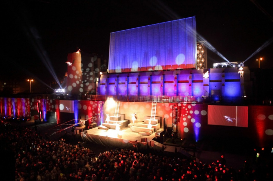 Gdański Teatr Szekspirowski zaprasza swych sympatyków do spotkania w sieci. (fot. Krzysztof Mystkowski) Gdański Teatr Szekspirowski zaprasza swych sympatyków do spotkania w sieci. (fot. Krzysztof Mystkowski)
