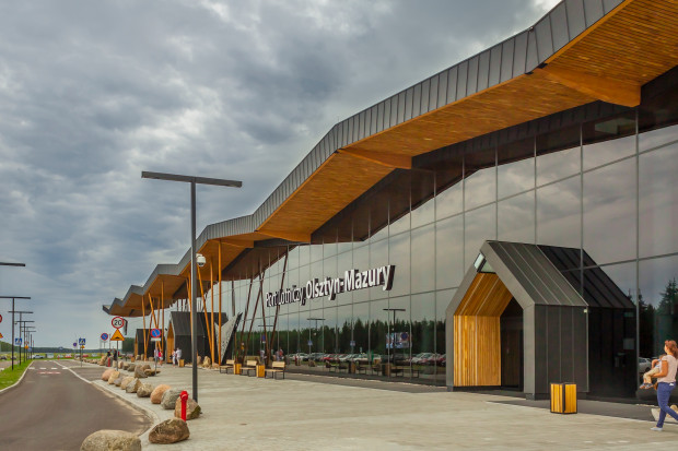 Lotnisko Olsztyn-Mazury Szymany (fot. Eryk Stawinski/shutterstock)