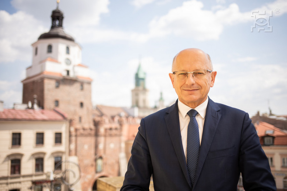 – To dla naszego miasta wielkie wyróżnienie, doceniające aktywną współpracą, którą od lat prowadzimy z miastami partnerskimi z Ukrainy, komentuje Krzysztof Żuk (fot. lublin.eu) – To dla naszego miasta wielkie wyróżnienie, doceniające aktywną współpracą, którą od lat prowadzimy z miastami partnerskimi z Ukrainy, komentuje Krzysztof Żuk (fot. lublin.eu)