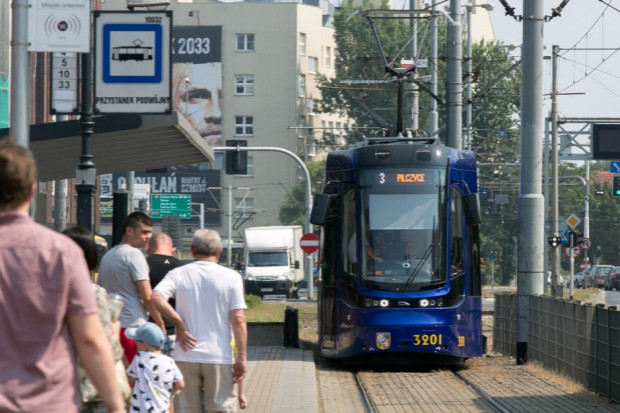 Miasto nie chce rezygnować z tramwajów WrAs205, które wyprodukowała dla Wrocławia lokalna firma Protram, ale je unowocześnić (fot. Wrocław.pl)