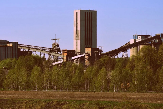 Ograniczenie wielkości Fundusz Sprawiedliwej Transformacji jest niekorzystne dla regionów górniczych odchodzących od węgla - przede wszystkim dla Górnego Śląska - uważa były premier Jerzy Buzek (Fot. pixabay.com)