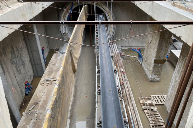 Zakończono drążenie dwóch najkrótszych odcinków tunelowych (fot. UM Warszawa)