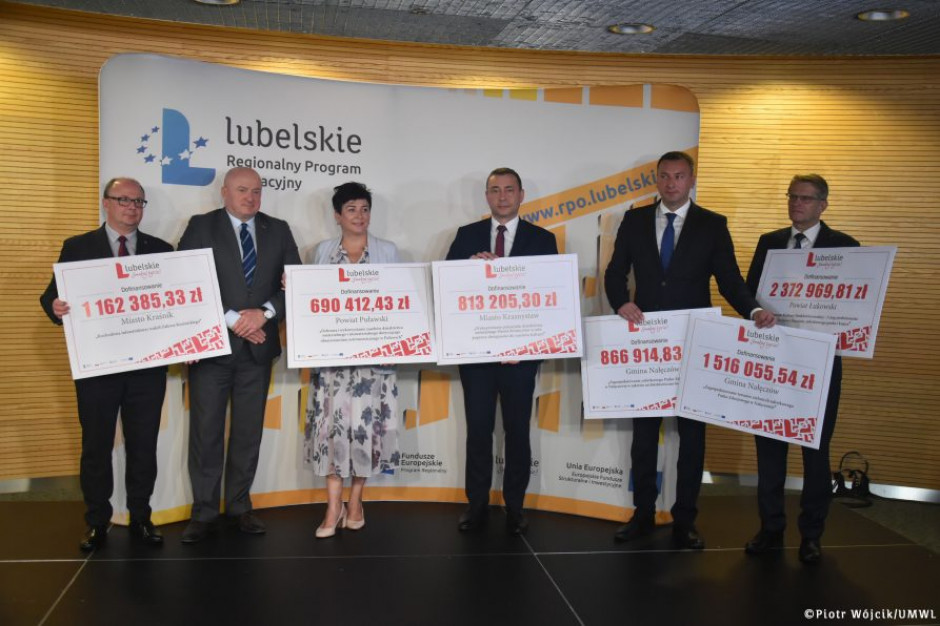 Łączna wartość dofinansowania, jakie otrzymały te samorządy to blisko 7,5 mln zł (fot. lubelskie.pl/Piotr Wójcik) Łączna wartość dofinansowania, jakie otrzymały te samorządy to blisko 7,5 mln zł (fot. lubelskie.pl/Piotr Wójcik)