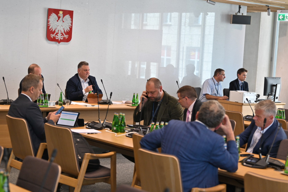 Sejmowa komisja za zmianami przepisów o transporcie kolejowym