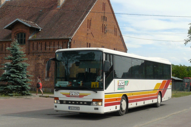 W latach 1993-2016 pozamiejski regularny transport autobusowy stracił 75 proc. klientów. (fot. wikipedia/MOs810 / CC BY-SA /4.0)