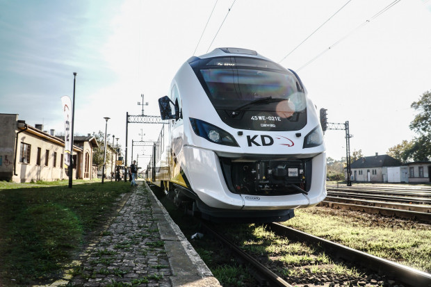 Spółka wytypowała już kilkanaście stacji, na których od grudnia pociągi mogą zatrzymywać się na żądanie (Fot. Koleje Dolnośląskie)