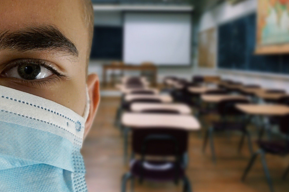 Milicz: 13 uczniów zespołu szkół zakażonych koronawirusem