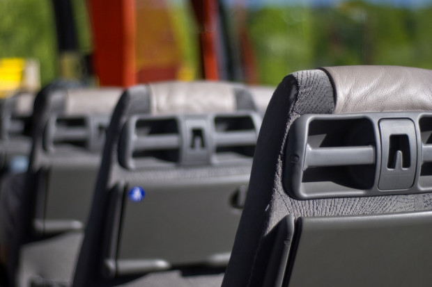 Zamontowane w pojazdach urządzenia pozwalają na ocenę czasu przejazdu na poszczególnych odcinkach tras, analizę zużycia paliwa, a także sprawdzają jego sprawność (fot.pixabay)