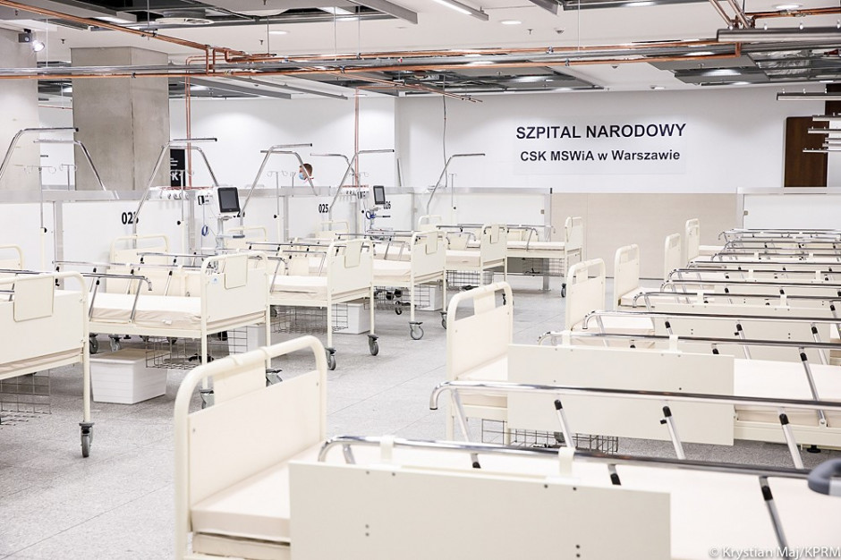 Od tygodnia nieustannie zwiększamy potencjał szpital - powiedział szef szpitala na PGE Narodowym (Fot. Twitter) Od tygodnia nieustannie zwiększamy potencjał szpital - powiedział szef szpitala na PGE Narodowym (Fot. Twitter)