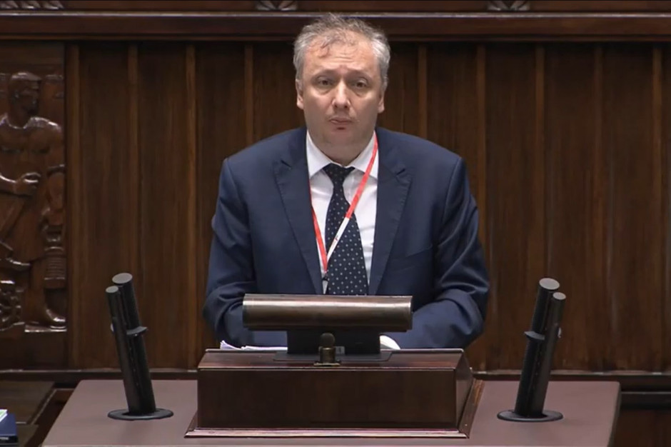 Wiceminister finansów Sebastian Skuza (Fot. Sejm RP/youtube.pl) Wiceminister finansów Sebastian Skuza (Fot. Sejm RP/youtube.pl)