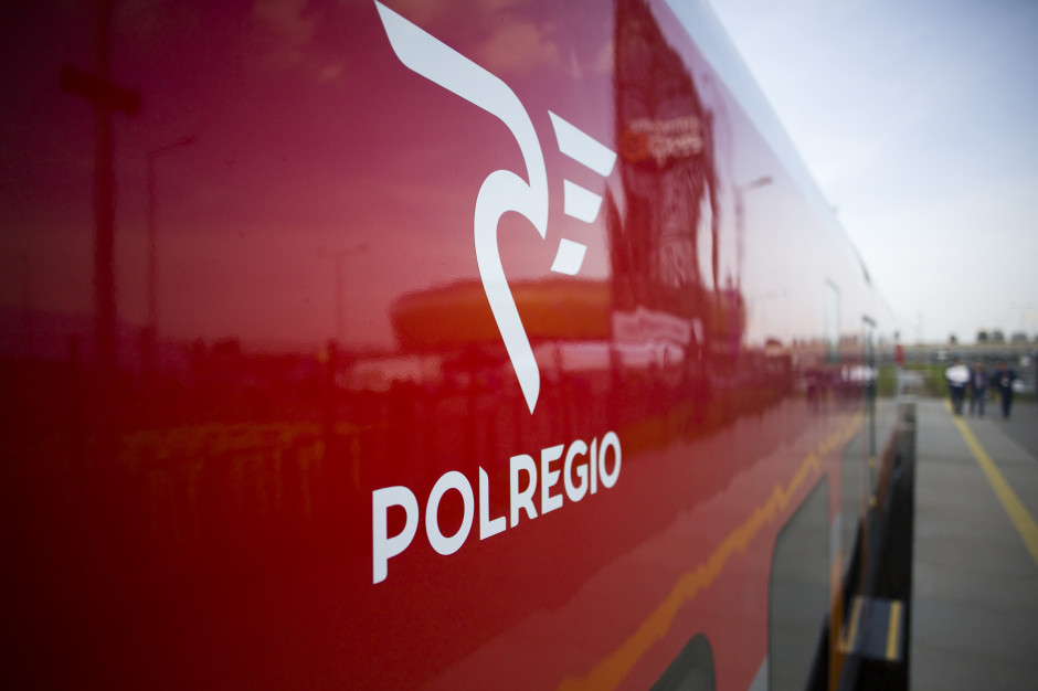 Blisko 9 mld zł otrzyma PolRegio od samorządów wojewódzkich na mocy podpisanych z nimi umów wieloletnich (fot. mat. pras.) Blisko 9 mld zł otrzyma PolRegio od samorządów wojewódzkich na mocy podpisanych z nimi umów wieloletnich (fot. mat. pras.)