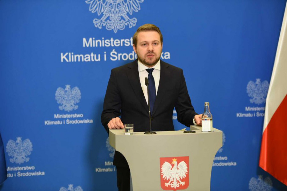 Jacek Ozdoba nazwał prywatyzację sieci ciepłowniczej w stolicy "jednym z największych skandali warszawskiej Platformy Obywatelskiej" (Fot. Jacek Ozdoba Facebook) Jacek Ozdoba nazwał prywatyzację sieci ciepłowniczej w stolicy "jednym z największych skandali warszawskiej Platformy Obywatelskiej" (Fot. Jacek Ozdoba Facebook)