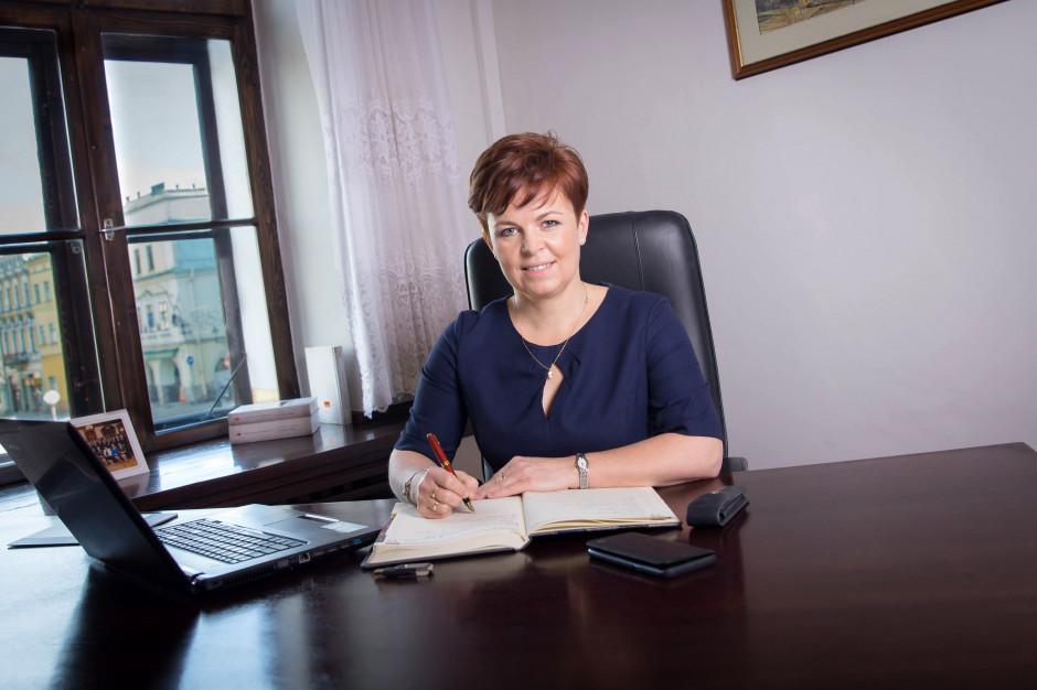 Burmistrz Miasta Cieszyna Gabriela Staszkiewicz (fot. cieszyn.pl) Burmistrz Miasta Cieszyna Gabriela Staszkiewicz (fot. cieszyn.pl)