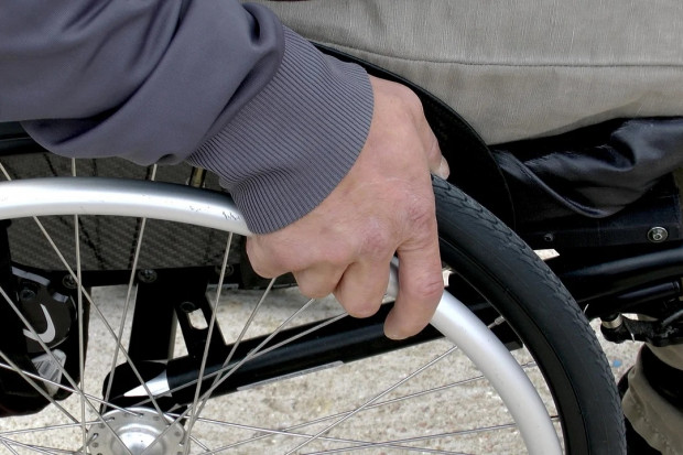 Beneficjentami programu są obywatele Ukrainy z niepełnosprawnością (fot. pixabay)