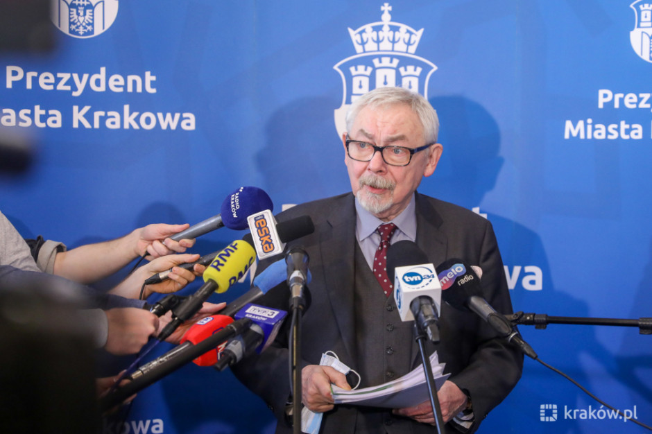 Majchrowski podkreślił, że miasto wywiązało się ze wszystkich obietnic złożonych rządowi w sprawie igrzysk (fot. Bogusław Świerzowski/Krakow.pl)