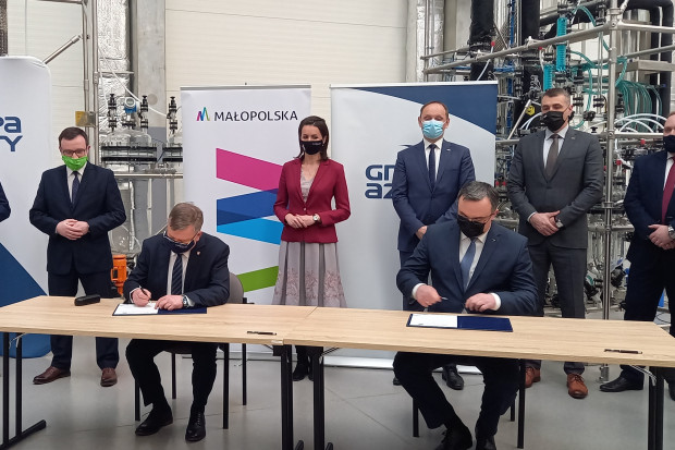 Uroczyste podpisanie porozumienia odbyło się w Centrum Badawczo Rozwojowym Grupy Azoty w Tarnowie (fot. mat. pras. Grupy Azoty)