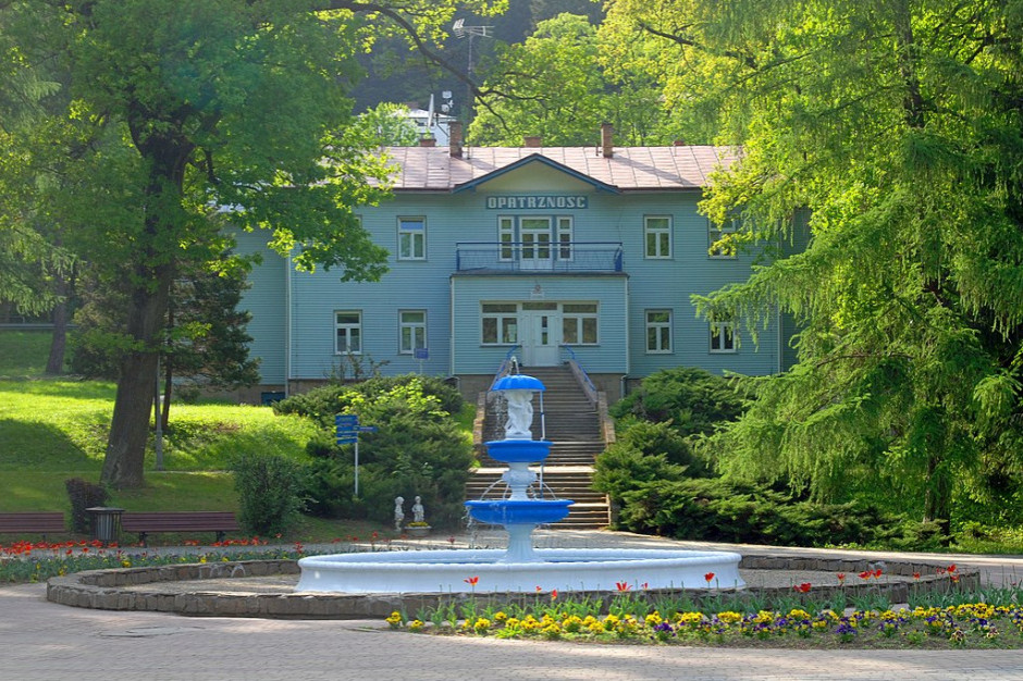Resort zdrowia zakłada kilkuprocentową podwyżkę w sanatoriach (fot. Wikimedia Commons/Henryk Bielamowicz)