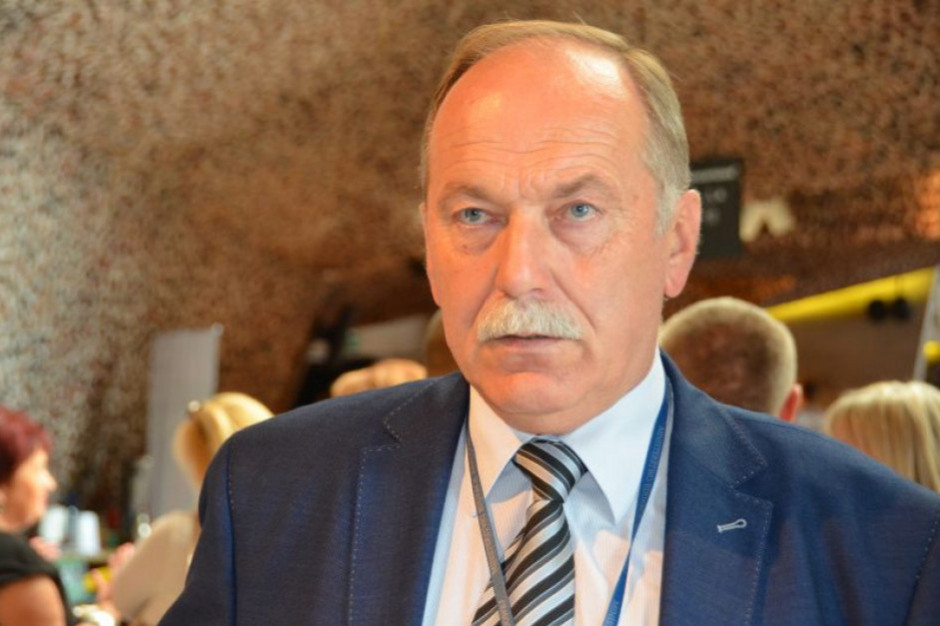 Ryszard Proksa (fot. archiwum/Solidarność) Podwyżki dla nauczycieli za zwiększone pensum? Związkowcy czekają na konkrety