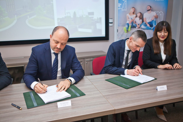 Podpisanie umowy na budowę elekrociepłowni w Olsztynie. To jak na razie największy projekt PPP w Polsce - o wartości 850 mln złotych (fot. mat. prasowe)