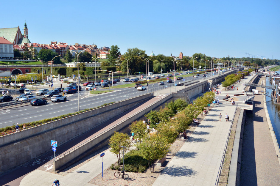 Warszawa utrzymała pozycję lidera z pierwszego Rankingu Polskich Miast Zrównoważonych Arcadis (fot. Grand Warszawski / Shutterstock.com) Warszawa utrzymała pozycję lidera z pierwszego Rankingu Polskich Miast Zrównoważonych Arcadis (fot. Grand Warszawski / Shutterstock.com)