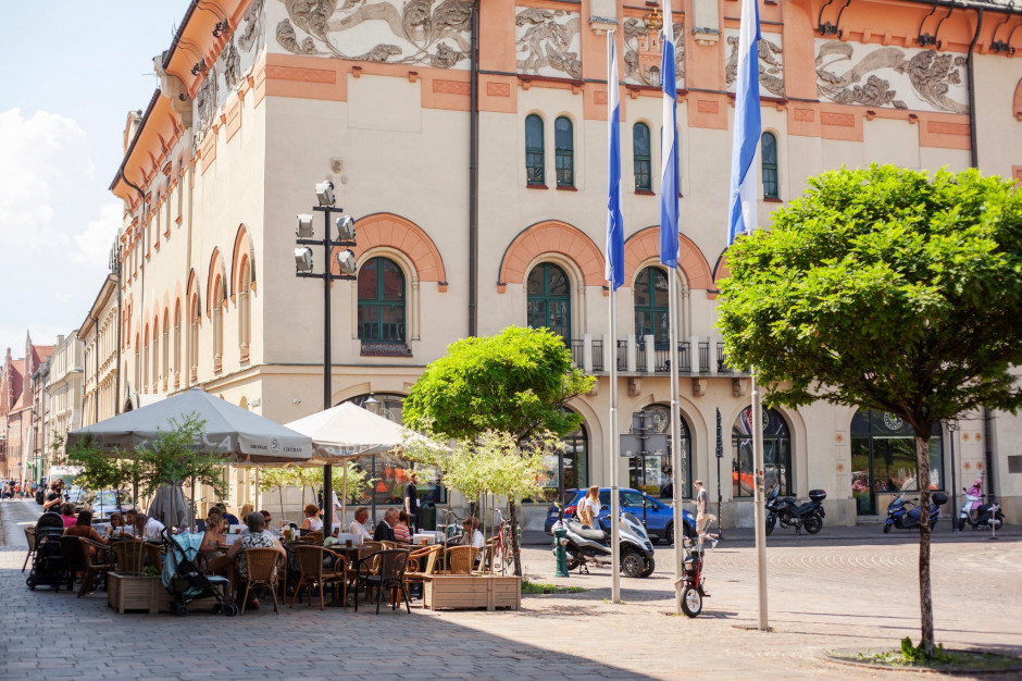 Krakowscy przewoźnicy od piątku będą mogli stosować nowe stawki za przejazdy taksówkami (Fot. Shutterstock.com) Krakowscy przewoźnicy od piątku będą mogli stosować nowe stawki za przejazdy taksówkami (Fot. Shutterstock.com)