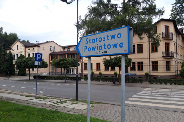 Od lat pojawiają się głosy, że powiatów jest w Polsce zbyt dużo (fot. M. Wroński)