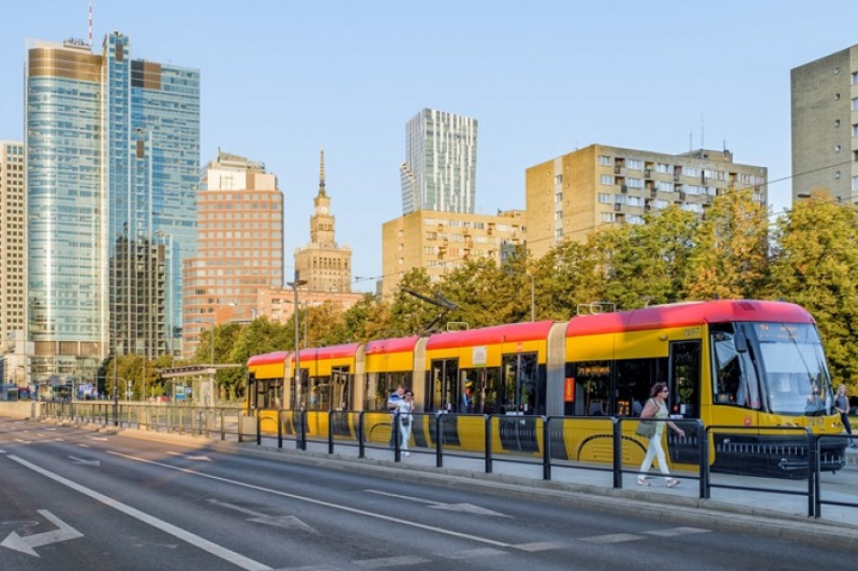 W piątek, 9 czerwca, komunikacja miejska będzie jeździła według sobotniego rozkładu jazdy. (Fot. UMWarszawa) W piątek, 9 czerwca, komunikacja miejska będzie jeździła według sobotniego rozkładu jazdy. (Fot. UMWarszawa)