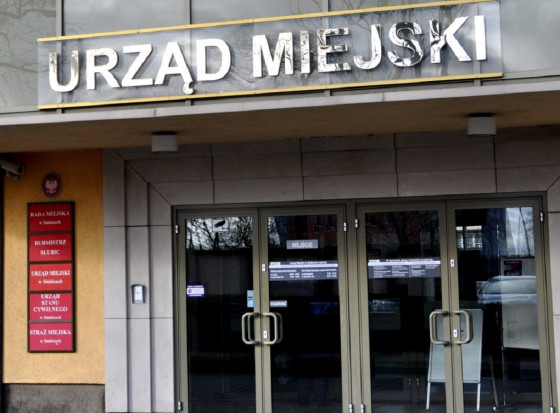 Dzień Służby Publicznej. Co sądzimy o pracy urzędników i samorządowców? - Vimarsana News