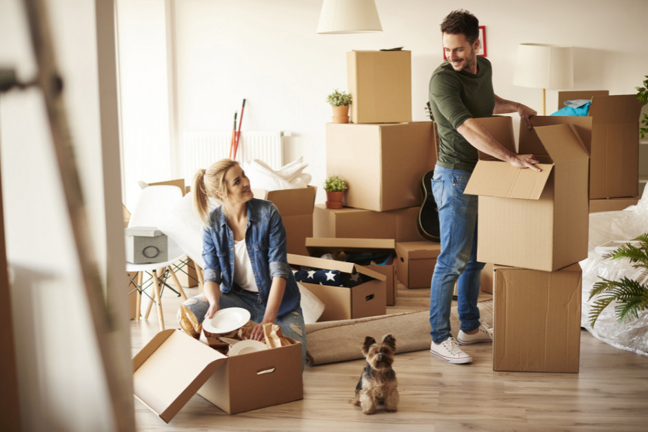 W piątek Waldemar Buda ogłosił nowy program wspierający osoby, które chcą kupić mieszkanie na własność (Fot. Shutterstock)