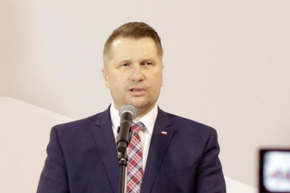 Minister edukacji i nauki Przemysław Czarnek (Fot. twitter.com) Czarnek: Jesteśmy cały czas w dialogu ze związkami zawodowymi