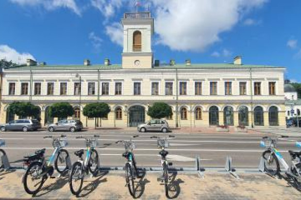 Rowery są rozlokowane na 16 stacjach (fot. um.suwalki.pl)