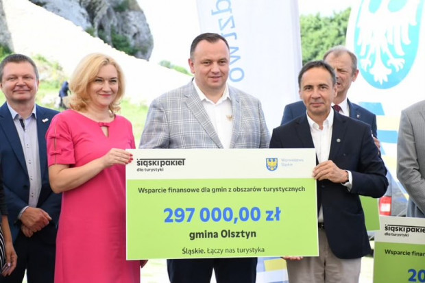 W sumie na wsparcie dla gmin przeznaczono 2 mln zł (fot. TT/Jakub Chełstowski)