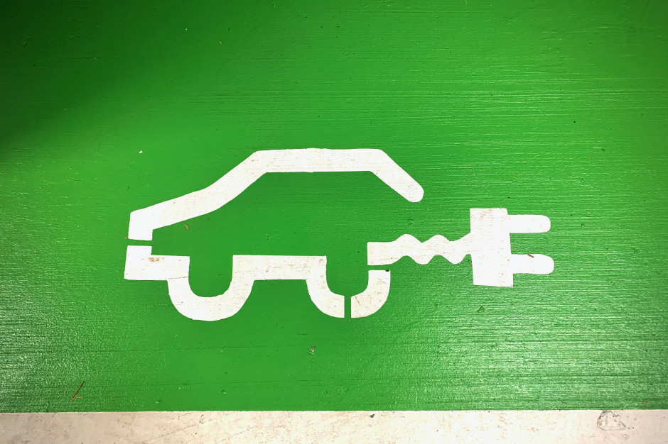 Budżet całego programu "Mój elektryk" to 700 mln zł.(Fot. unsplash.com/RalphHutter) Budżet całego programu "Mój elektryk" to 700 mln zł.(Fot. unsplash.com/RalphHutter)