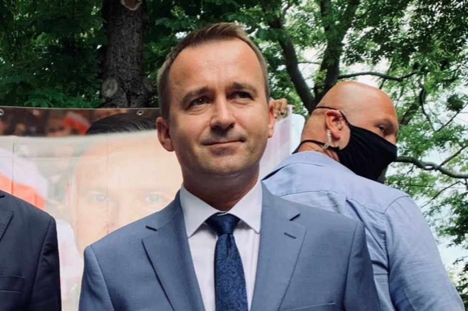Minister ds. rozwoju samorządów Michał Cieślak ma pozostać w rządzie (fot. twitter.com/Cieslak_Mich)