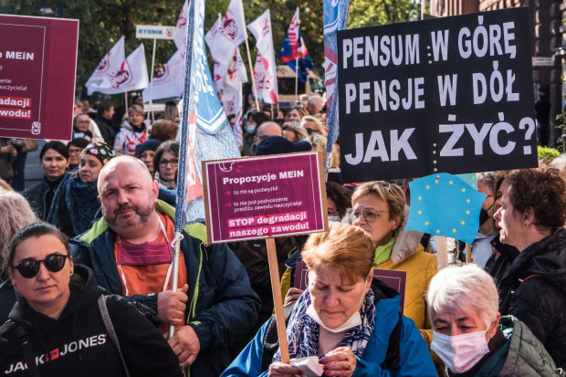 Czyżby zorganizowana przez ZNP 9 października manifestacja miała zapoczątkować falę protestów nauczycielskich w tym roku szkolnym (fot. mat. ZNP).